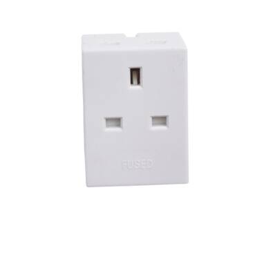 Schneider Electric Exclusive - adaptor - 13A - 3 ways - fused - 1